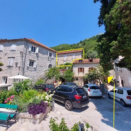 Bluemarine Rooms & Apartments Perast Exteriér fotografie